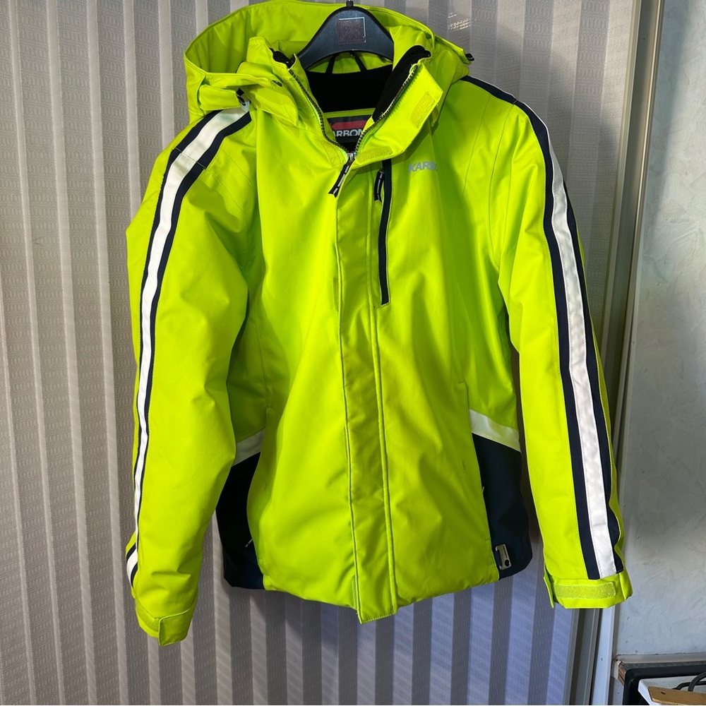 Karbon boys size 16